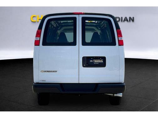 Summit White 2026 Chevrolet Express 2500 Work Van