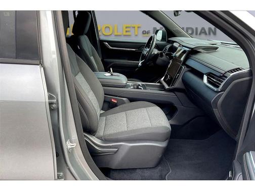 Sterling 2025 GMC Acadia Elevation