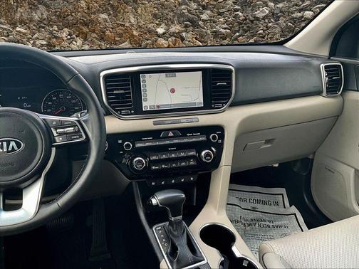 2022 Kia Sportage EX