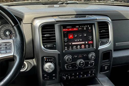 2017 RAM 1500 Limited Crew Cab 4x4 5'7' Box