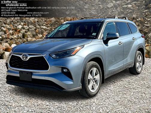 2022 Toyota Highlander Hybrid LE