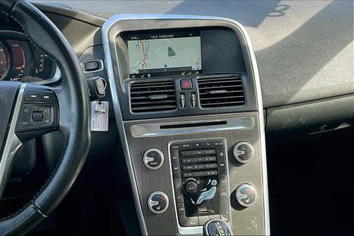 2016 Volvo XC60 T5 Premier