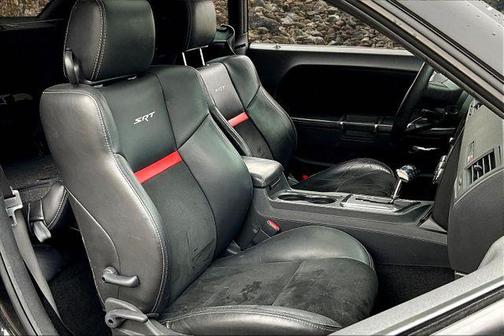 2010 Dodge Challenger SRT8