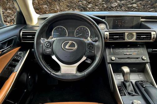 2015 Lexus IS 250 Crafted Line