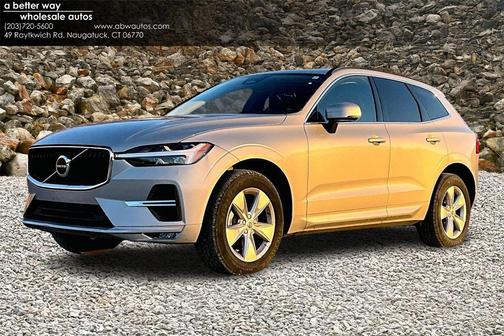 2022 Volvo XC60 B5 Momentum