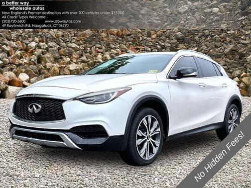 Majestic White 2018 INFINITI QX30 Luxury