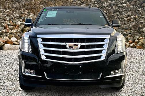 2017 Cadillac Escalade ESV Luxury