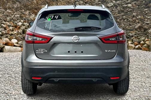 2020 Nissan Rogue Sport SV