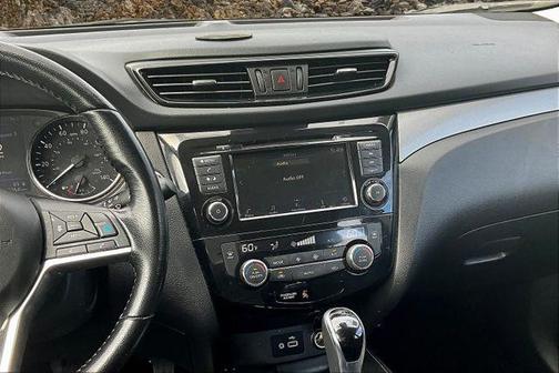 2020 Nissan Rogue Sport SV