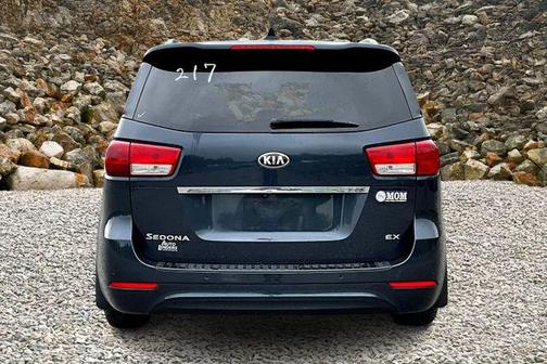 2016 Kia Sedona EX