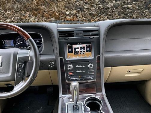 2017 Lincoln Navigator Reserve