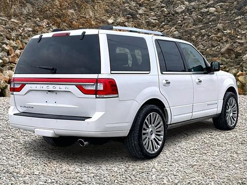 2017 Lincoln Navigator Reserve
