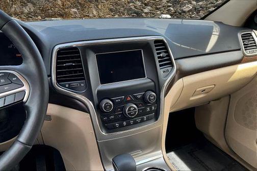 2018 Jeep Grand Cherokee Laredo E