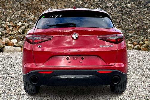 2022 Alfa Romeo Stelvio Sprint