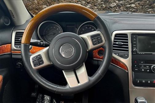 2011 Jeep Grand Cherokee Overland