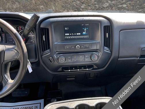 Summit White 2018 Chevrolet Silverado 2500 WT