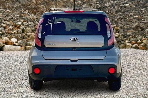 2017 Kia Soul Base