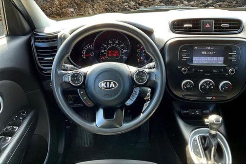 2017 Kia Soul Base