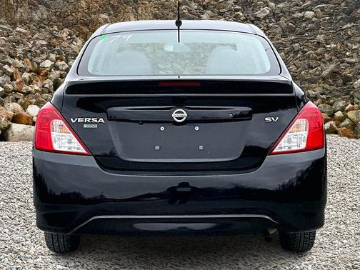 2019 Nissan Versa 1.6 SV