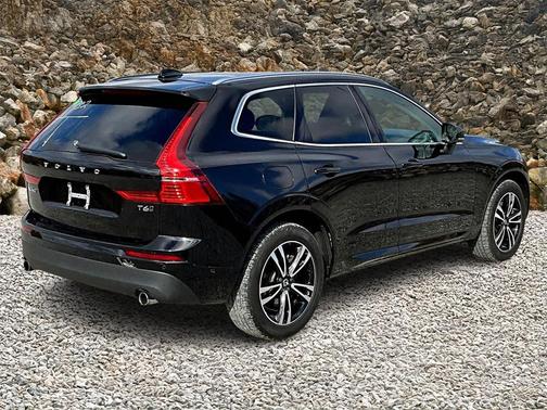 2019 Volvo XC60 T6 Momentum