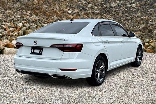 2019 Volkswagen Jetta 1.4T SEL Premium