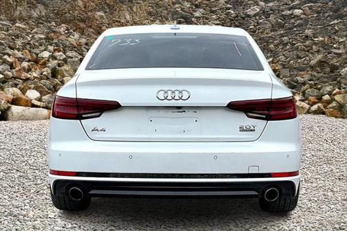 2018 Audi A4 2.0T Premium Plus