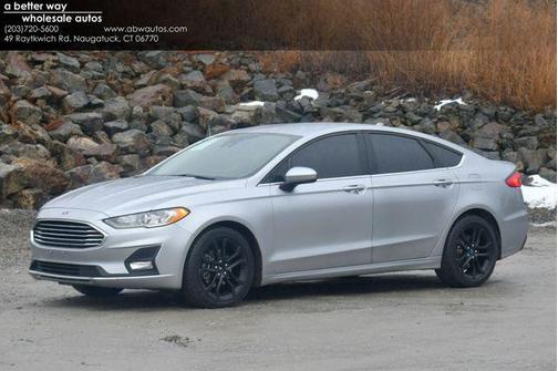 2020 Ford Fusion SE