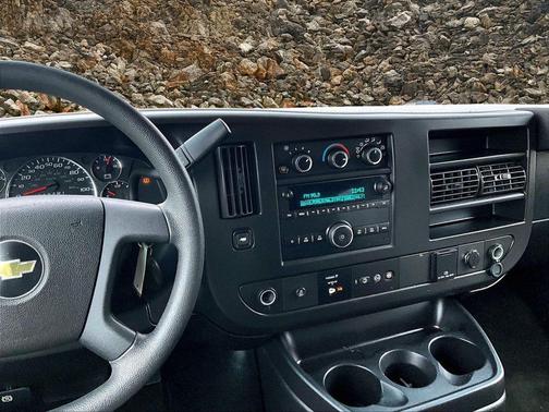 2018 Chevrolet Express 3500 LT