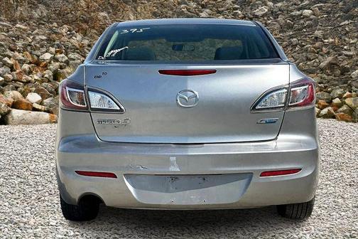 2013 Mazda Mazda3 i Sport