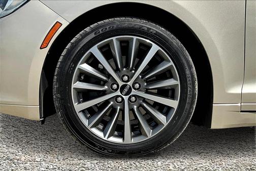 2017 Lincoln MKZ Premiere