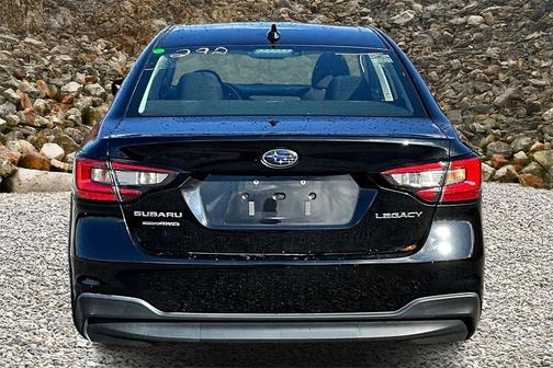 2022 Subaru Legacy Premium