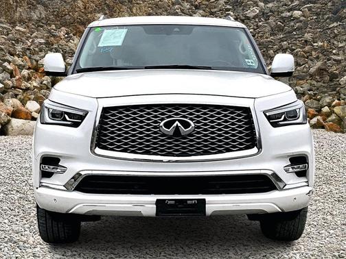 2021 INFINITI QX80 Luxe