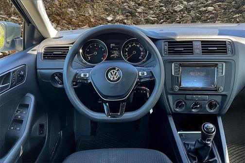 2016 Volkswagen Jetta 1.4T S w/Technology