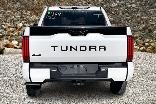 2024 Toyota Tundra Hybrid Platinum