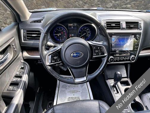Ice Silver Metallic 2018 Subaru Outback 2.5i Limited