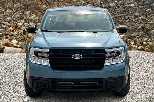 2022 Ford Maverick XL