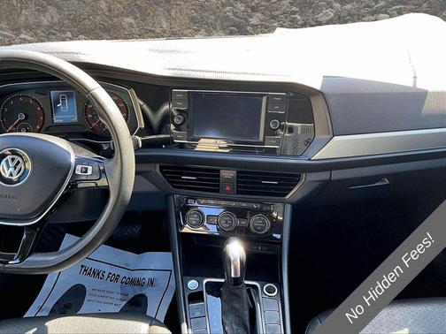 Silver 2020 Volkswagen Jetta 1.4T R-Line