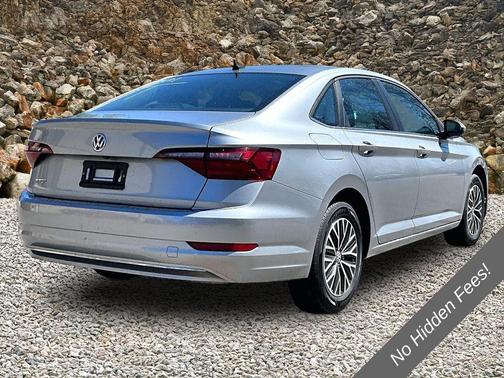 Silver 2020 Volkswagen Jetta 1.4T R-Line