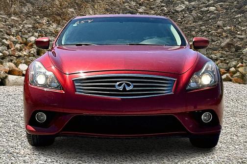 2014 INFINITI Q60 Base
