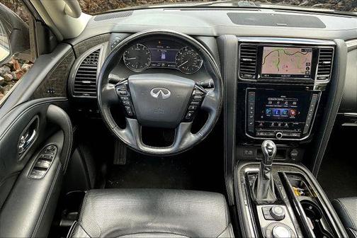 2021 INFINITI QX80 Luxe