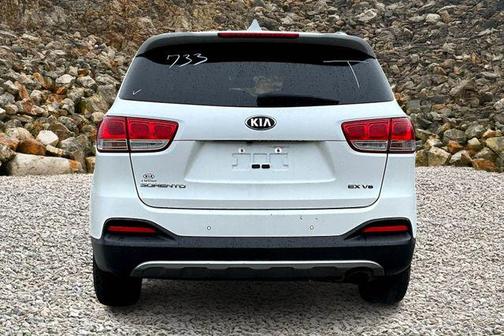 2018 Kia Sorento EX