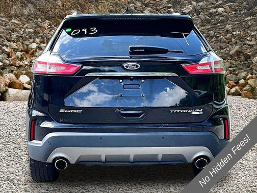 Black 2020 Ford Edge Titanium