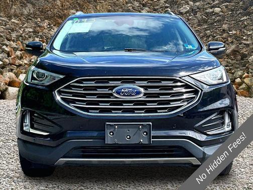 Black 2020 Ford Edge Titanium