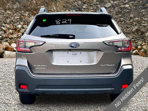 Brilliant Bronze Metallic 2023 Subaru Outback Premium