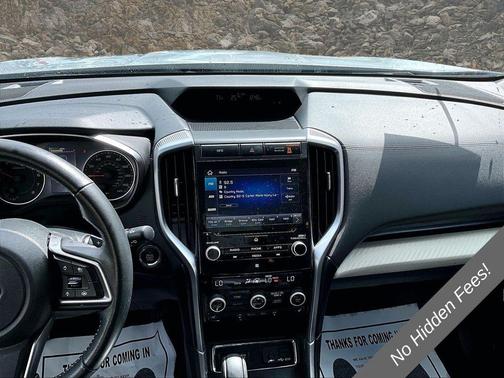 Ice Silver Metallic 2022 Subaru Ascent Premium 7-Passenger
