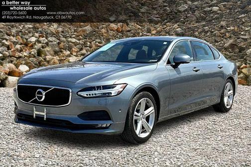 2018 Volvo S90 T5 Momentum