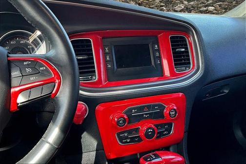 2016 Dodge Charger SE