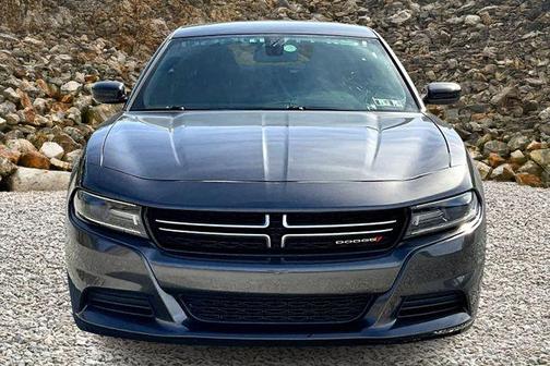 2016 Dodge Charger SE