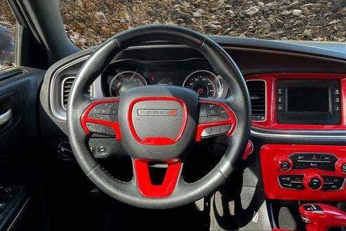 2016 Dodge Charger SE