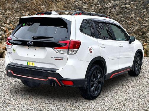 Crystal White Pearl 2019 Subaru Forester Sport